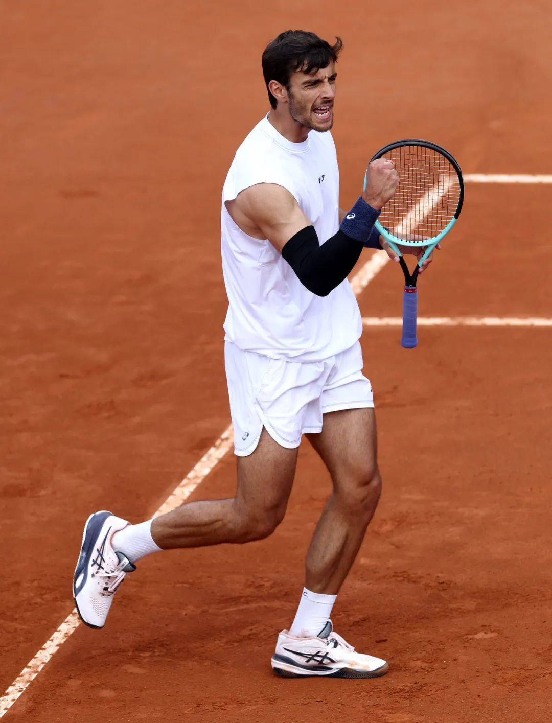 表现找到答 表现找到答