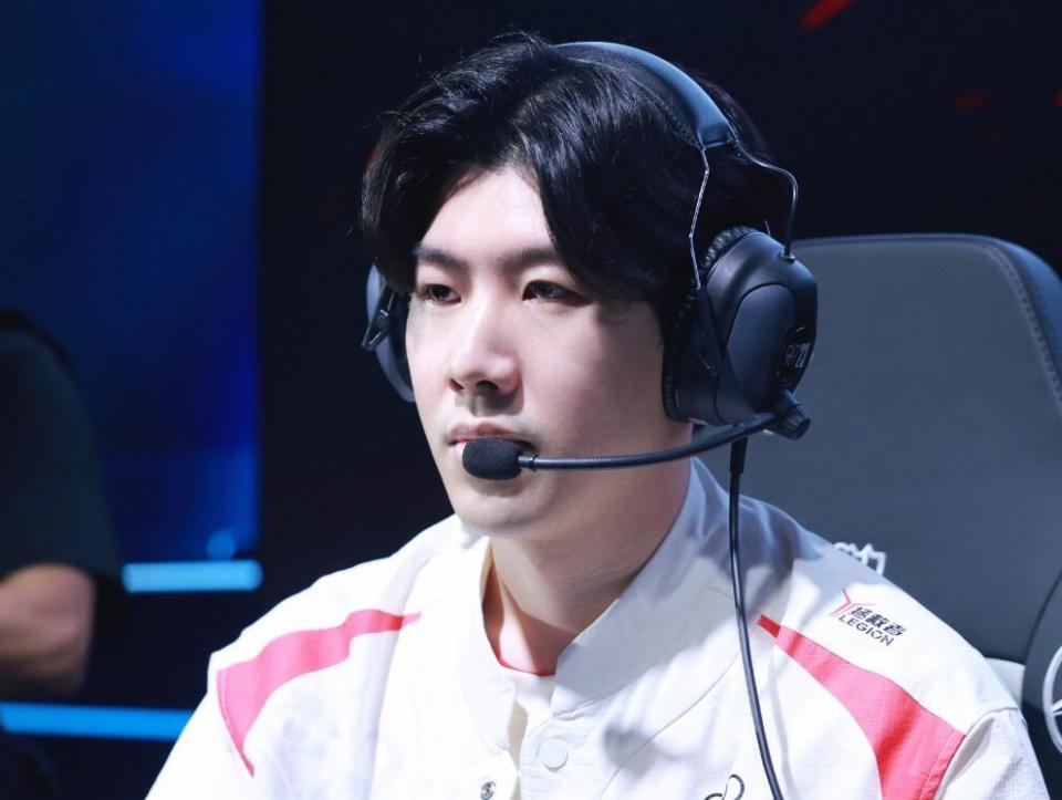 将注意力集 将注意力集