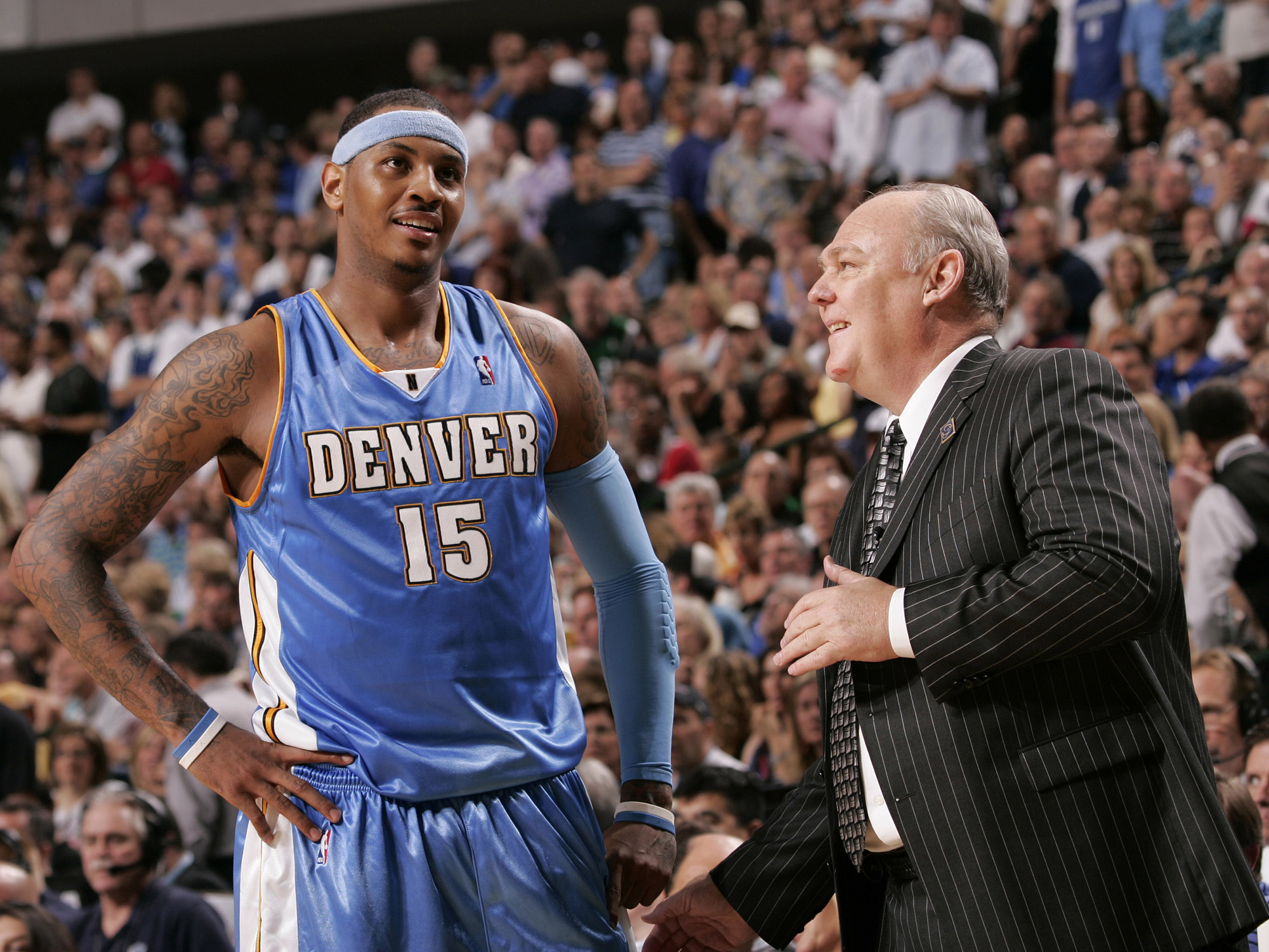 我们不难发 我们不难发