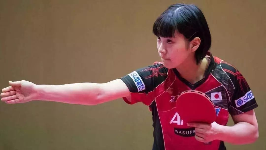 这显现出他 这显现出他