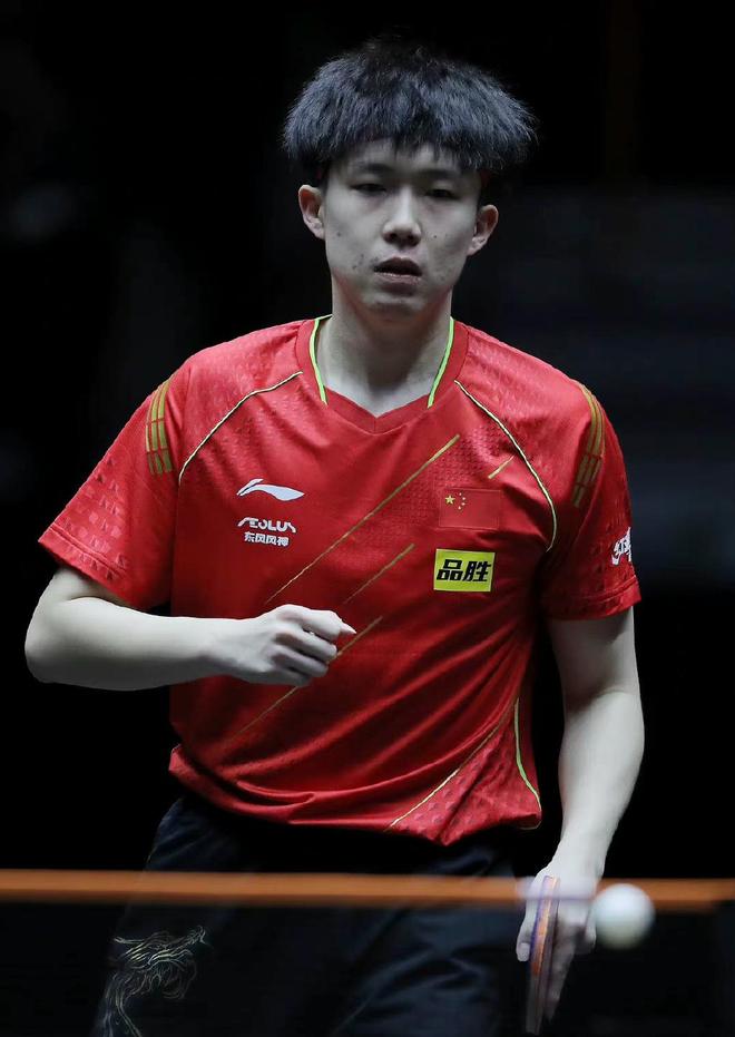 詹姆斯长留 詹姆斯长留