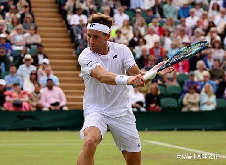 战况胶着！斯诺克武汉公开赛决赛第一阶段：肖国栋5-4领先威尔逊