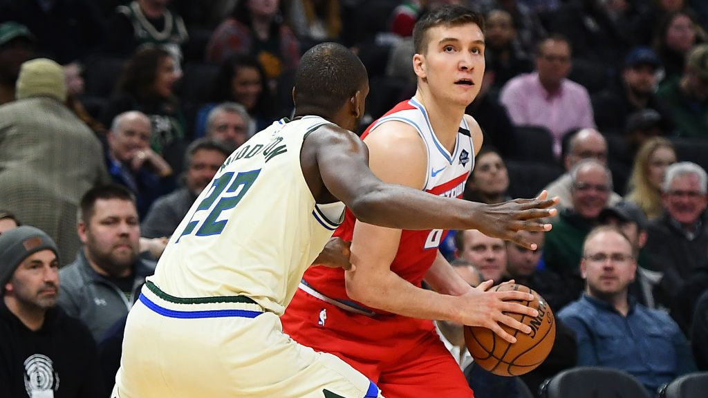 里不仅是一 里不仅是一