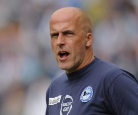 更像是一张 更像是一张